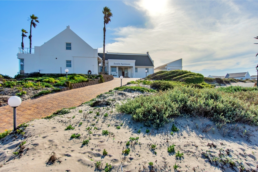 9 Bedroom Property for Sale in Shelley Point Western Cape